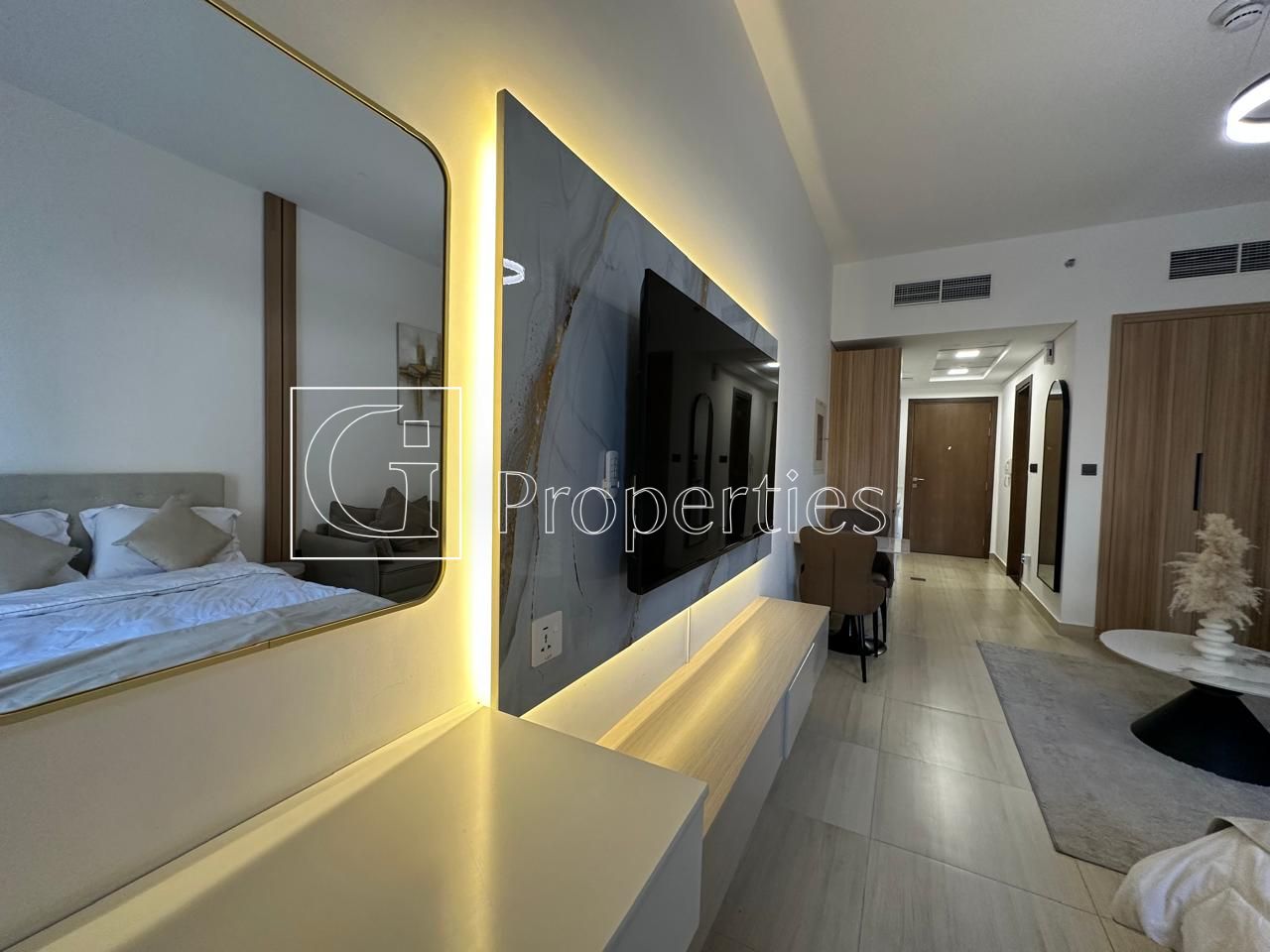 Park View | Fully Furnished | Modern Studio - 6