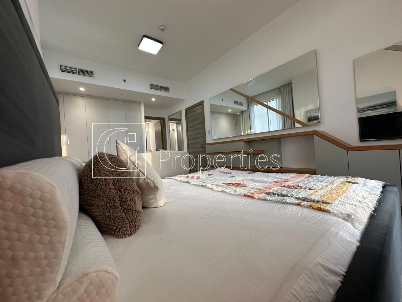 Newly Upgraded | Modern 2BR | Elegant Finished - 12