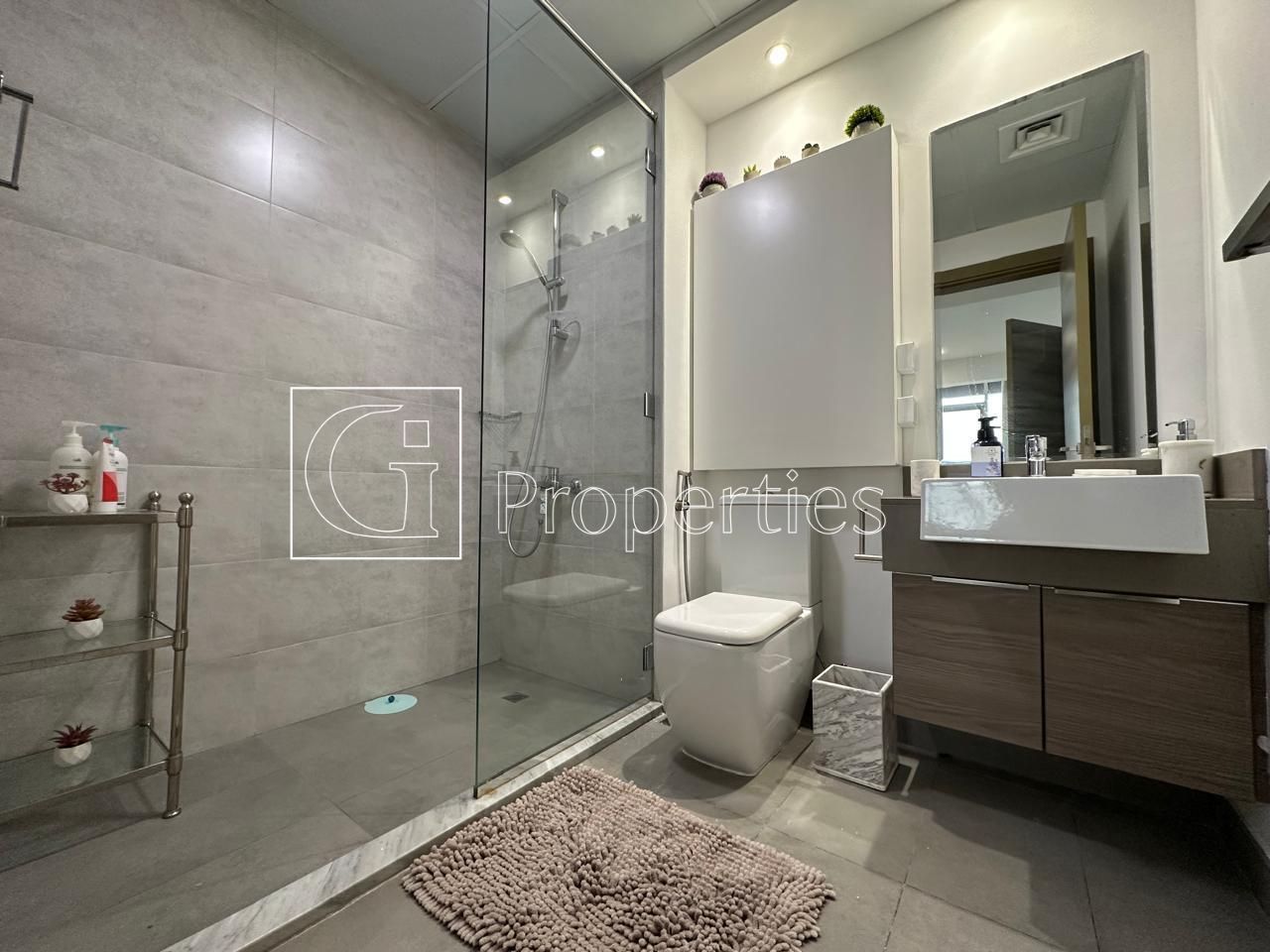 Newly Upgraded | Modern 2BR | Elegant Finished - 23
