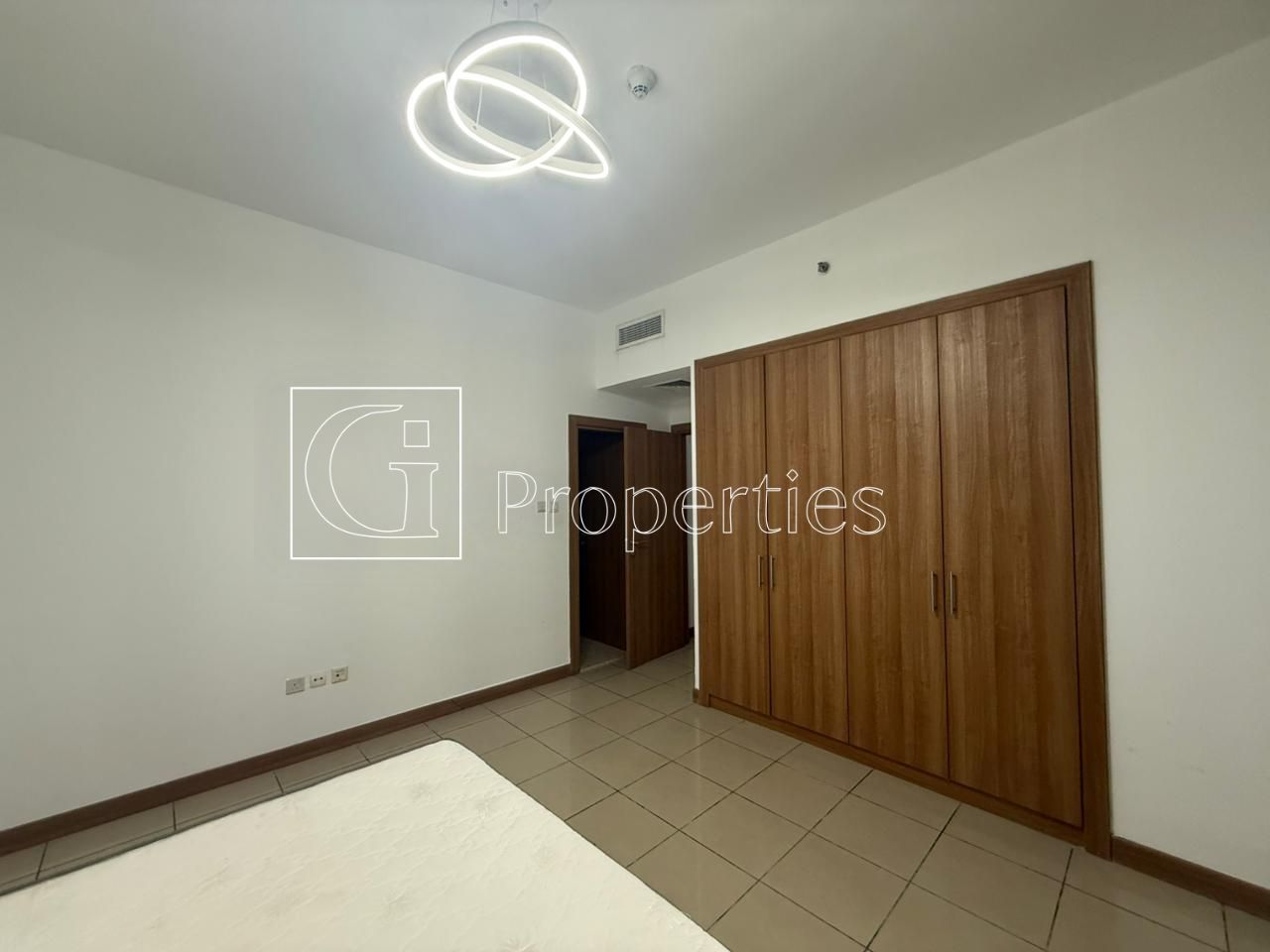 Vacant Now | Luxury Waterfront | Fully Furnished - 5