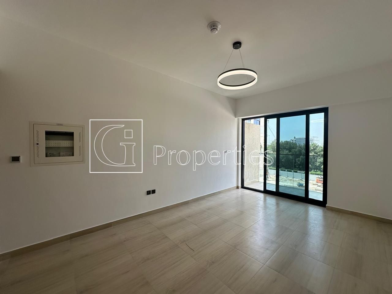 Premium Studio | Unfurnished | Balcony - 6