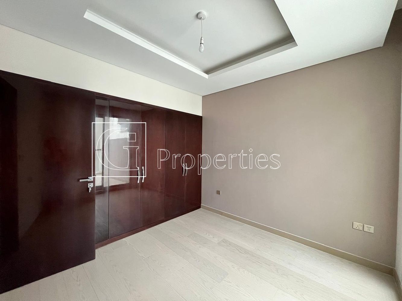 Single Row | Brand New | Semi Furnished - 6