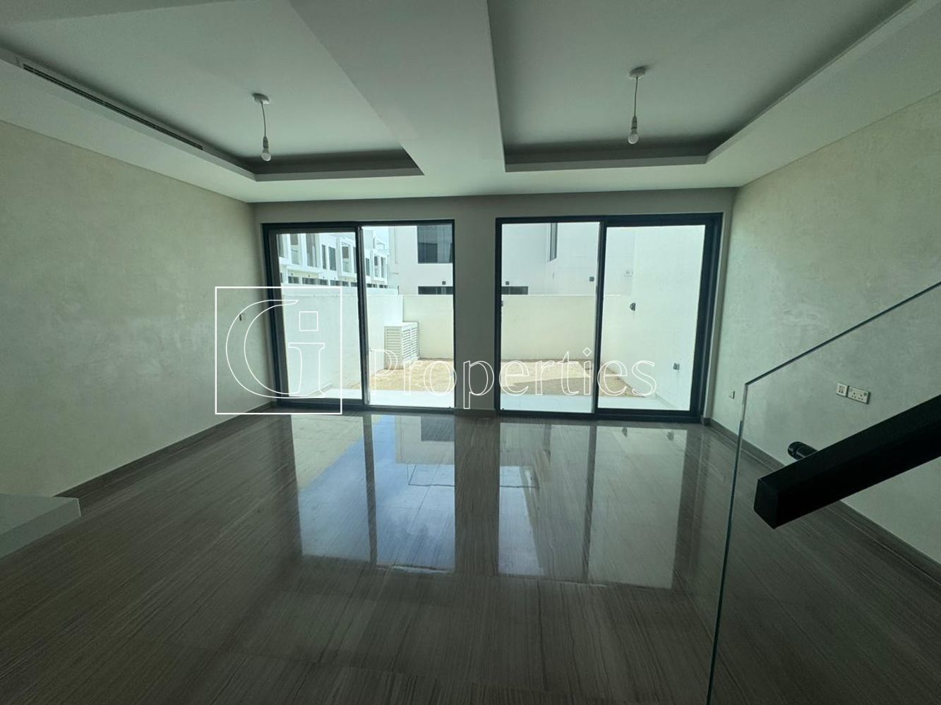 Single Row | Brand New | Semi Furnished - 7