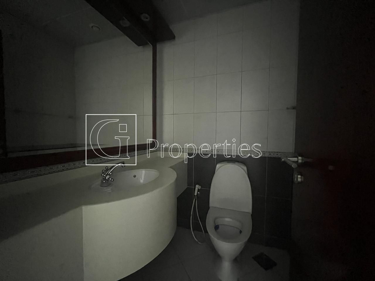 Elegant 2BR | Best Price | Vacant Soon - 16