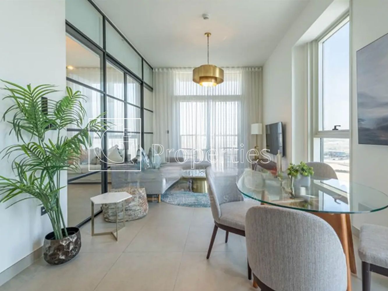 2BR Corner Apartment | Stylish Furnished - 3