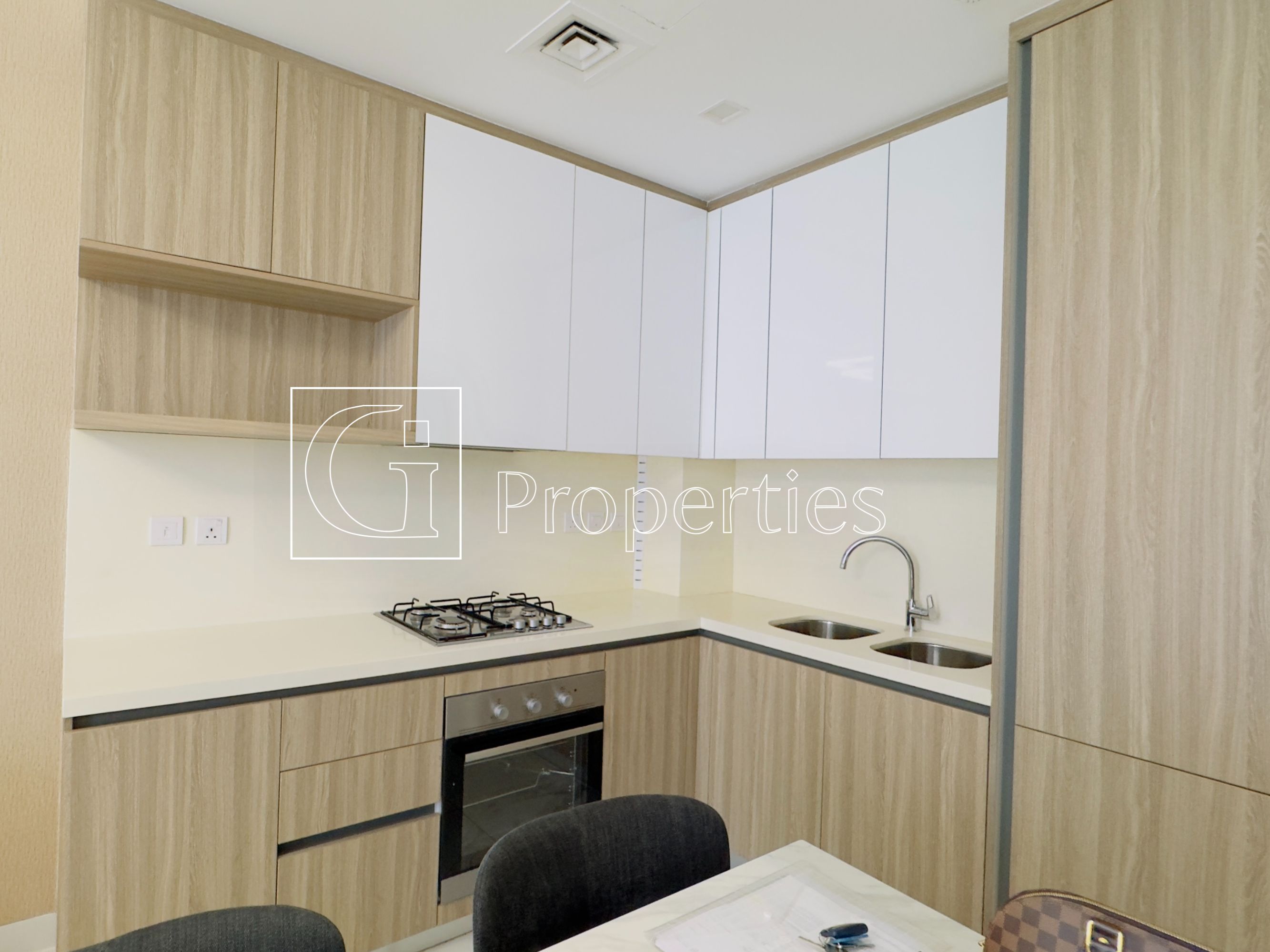 Multiple Cheques | Fully Furnished | Negotiable - 18