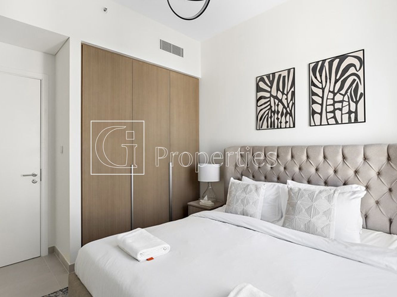 Fully Furnished | Hot Deal | Amaazing view - 11