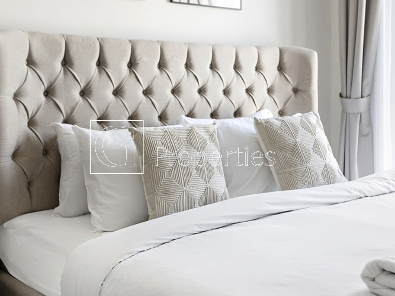 Fully Furnished | Hot Deal | Amaazing view - 16