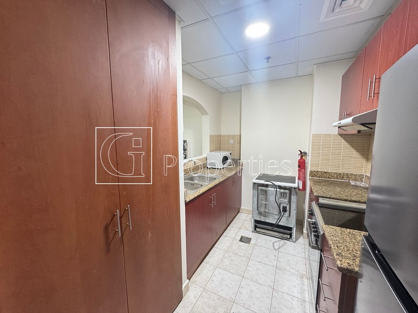 Mid floor | Balcony | Vacant Now - 4