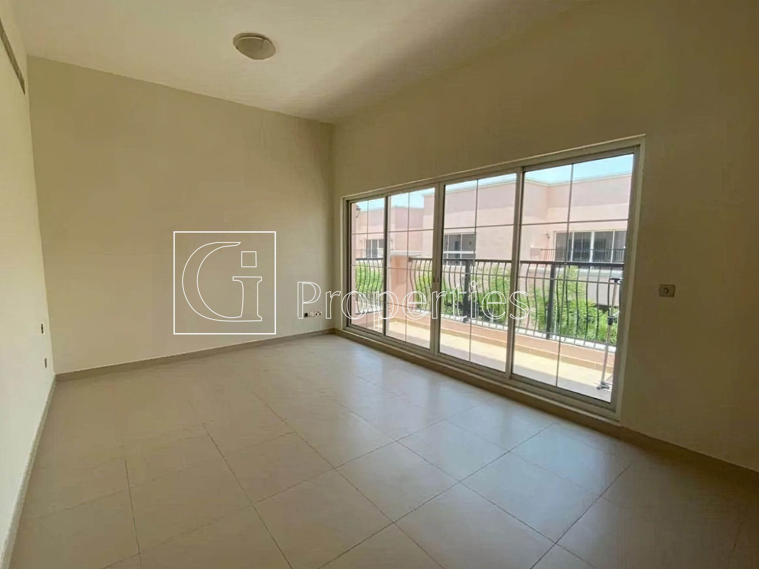 4BR Villa | Ready To move | Unfurnished - 8