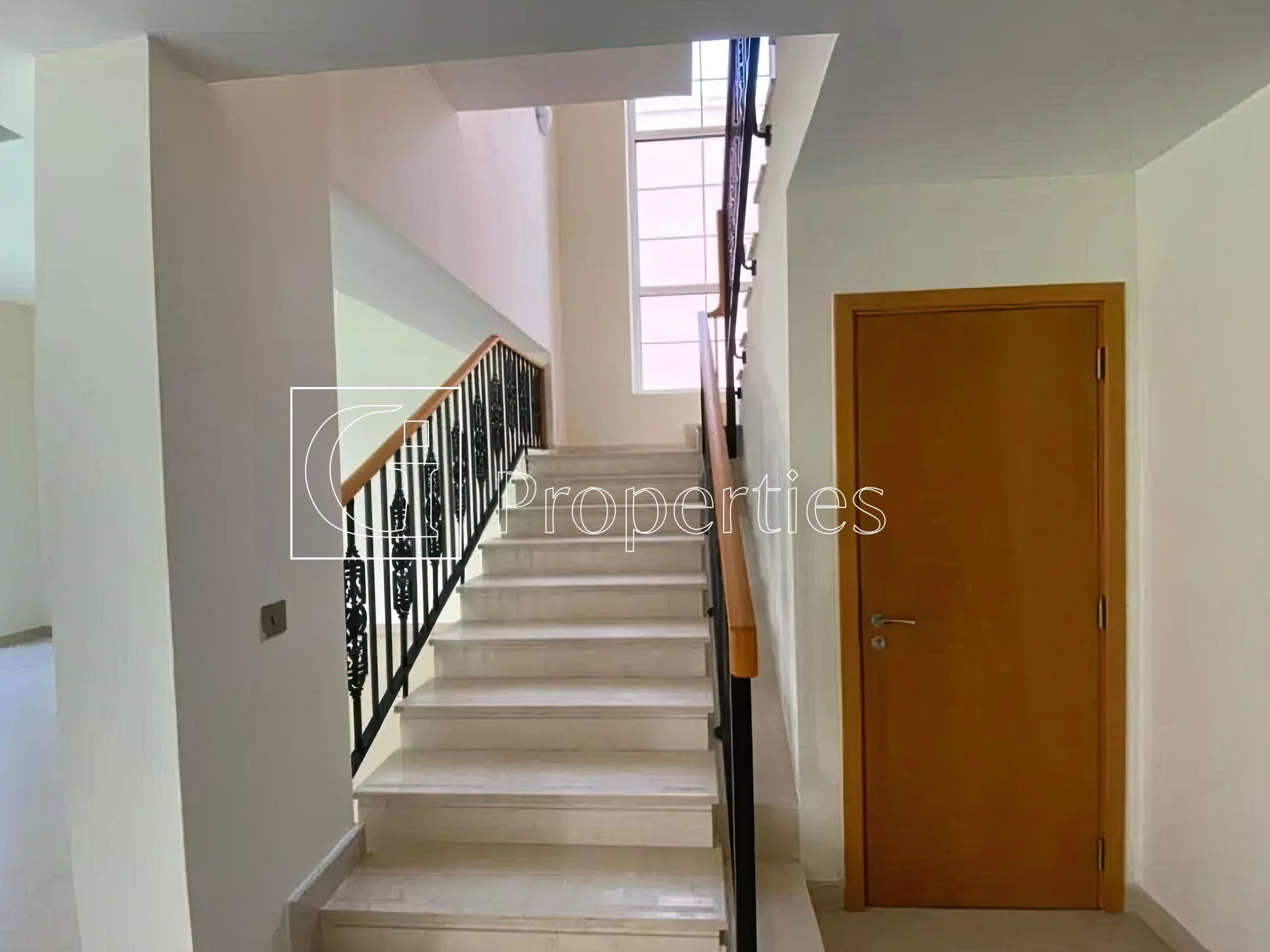 4BR Villa | Ready To move | Unfurnished - 11