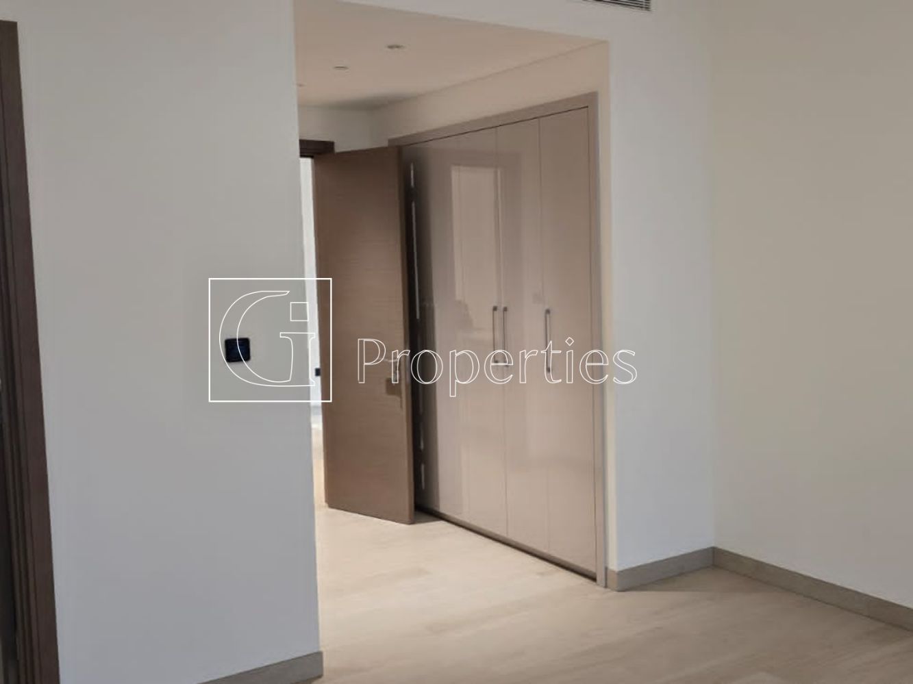 4bed + Maids | Waterfront | Investor Deal - 9