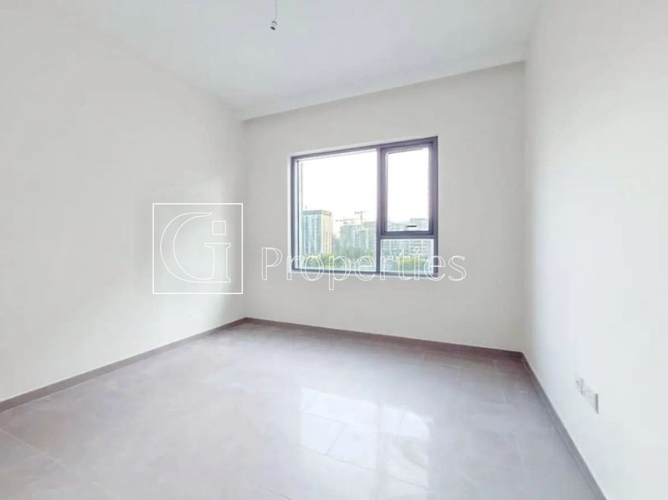 CORNER UNIT | SPACIOUS | VACANT - 5
