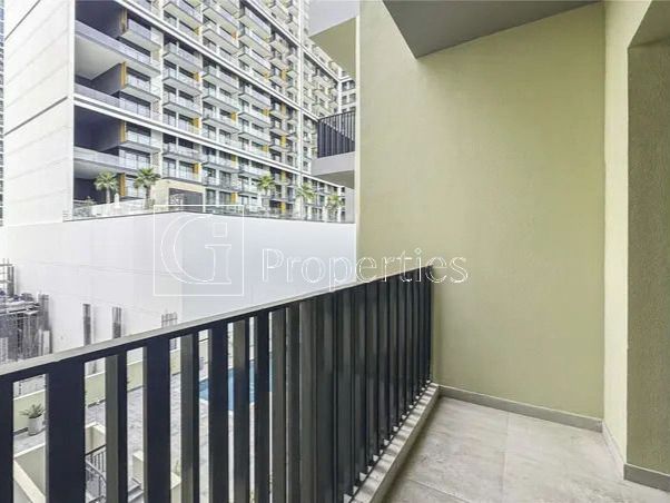 Ready to Move | Pool View | Fully Furnished - 9