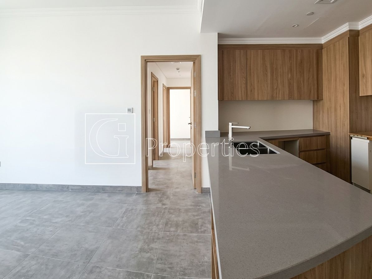 Hot Deal | Vacant 2BR with Stunning Marina Views - 4