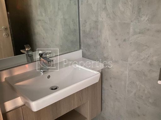 Hot Deal | Vacant 2BR with Stunning Marina Views - 10