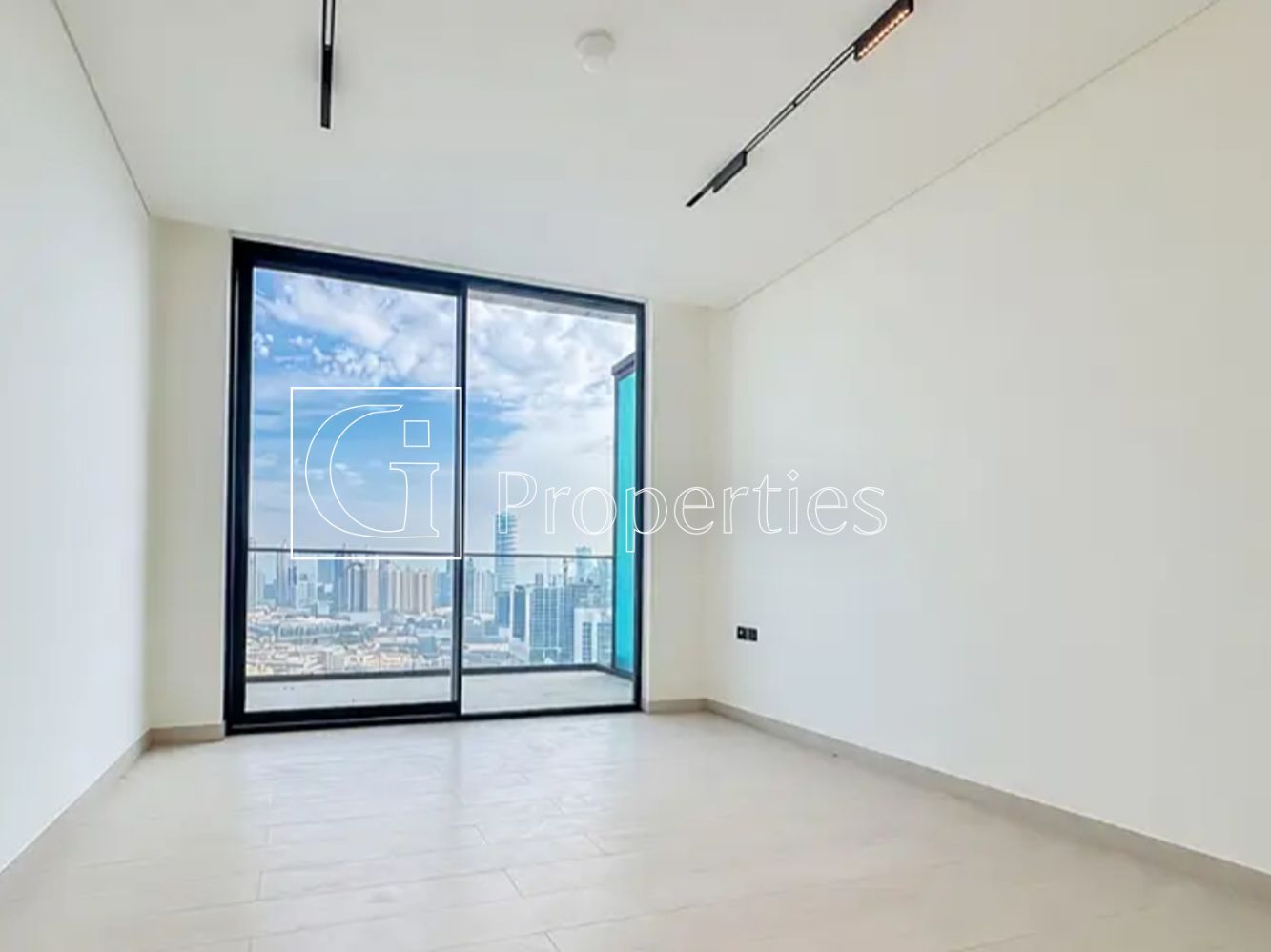Spacious | Bright | Flexible Pay - 1