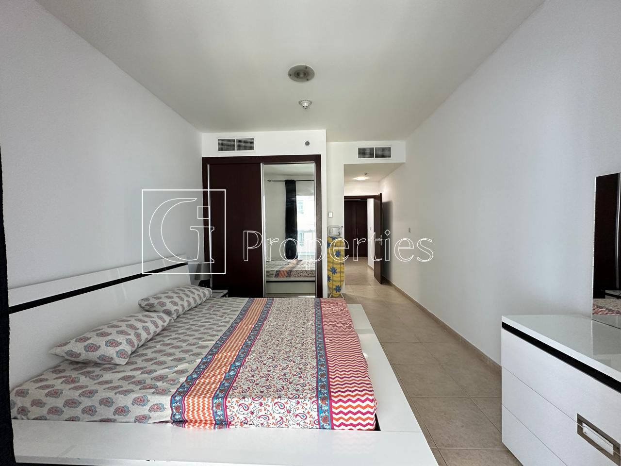 Fully Furnished | Partial Sea View | Move In Now - 4