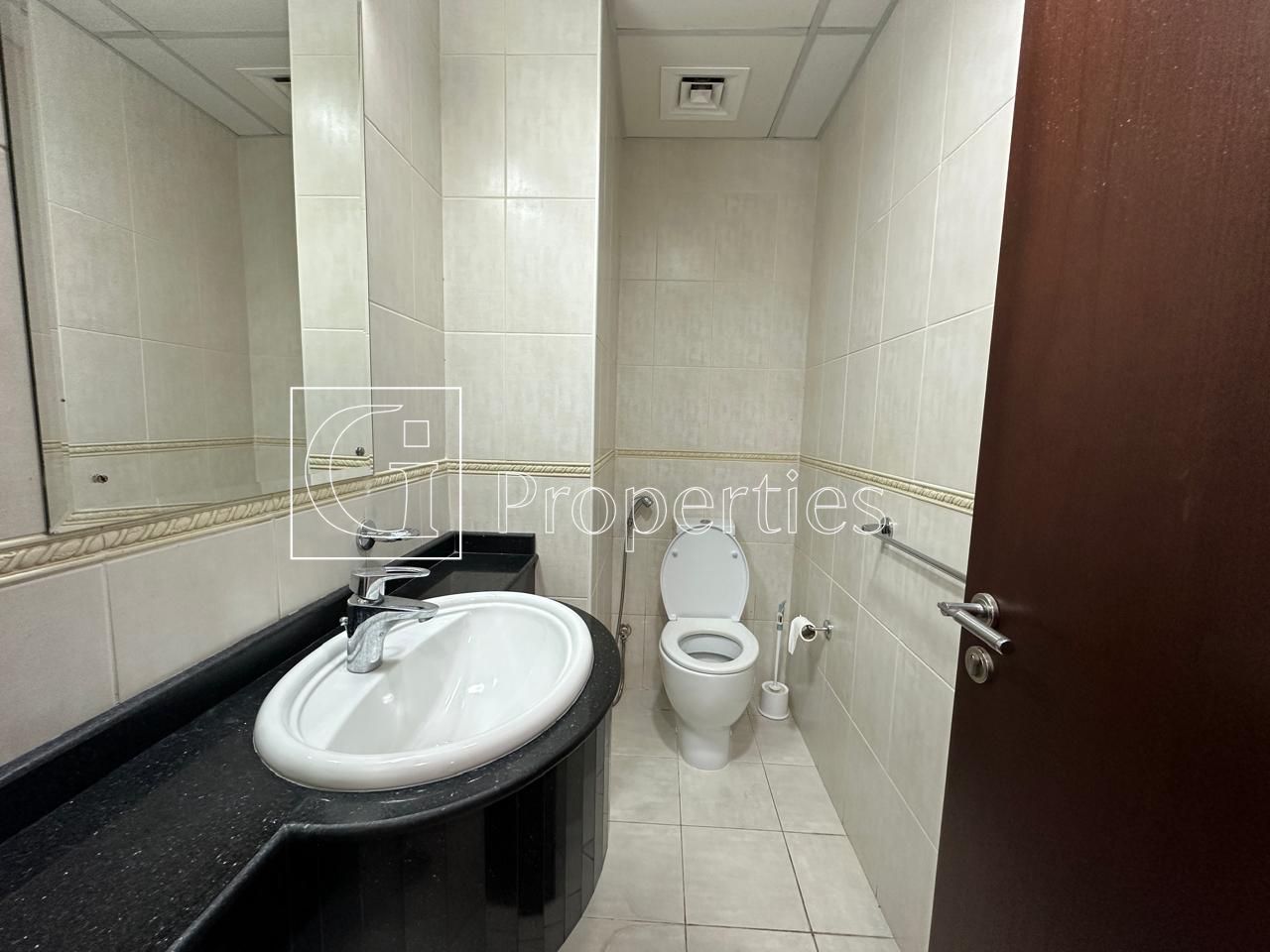 Fully Furnished | Partial Sea View | Move In Now - 6