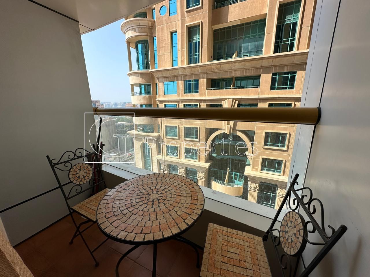 Fully Furnished | Partial Sea View | Move In Now - 8