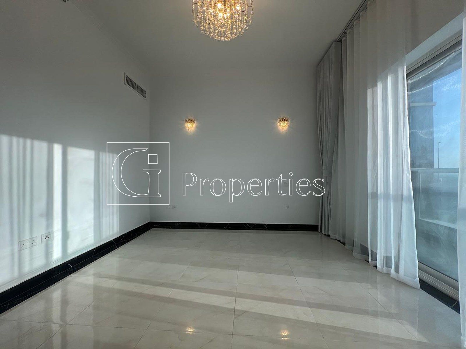 Spacious Layout | Upgraded | Near to Marina Walk - 2