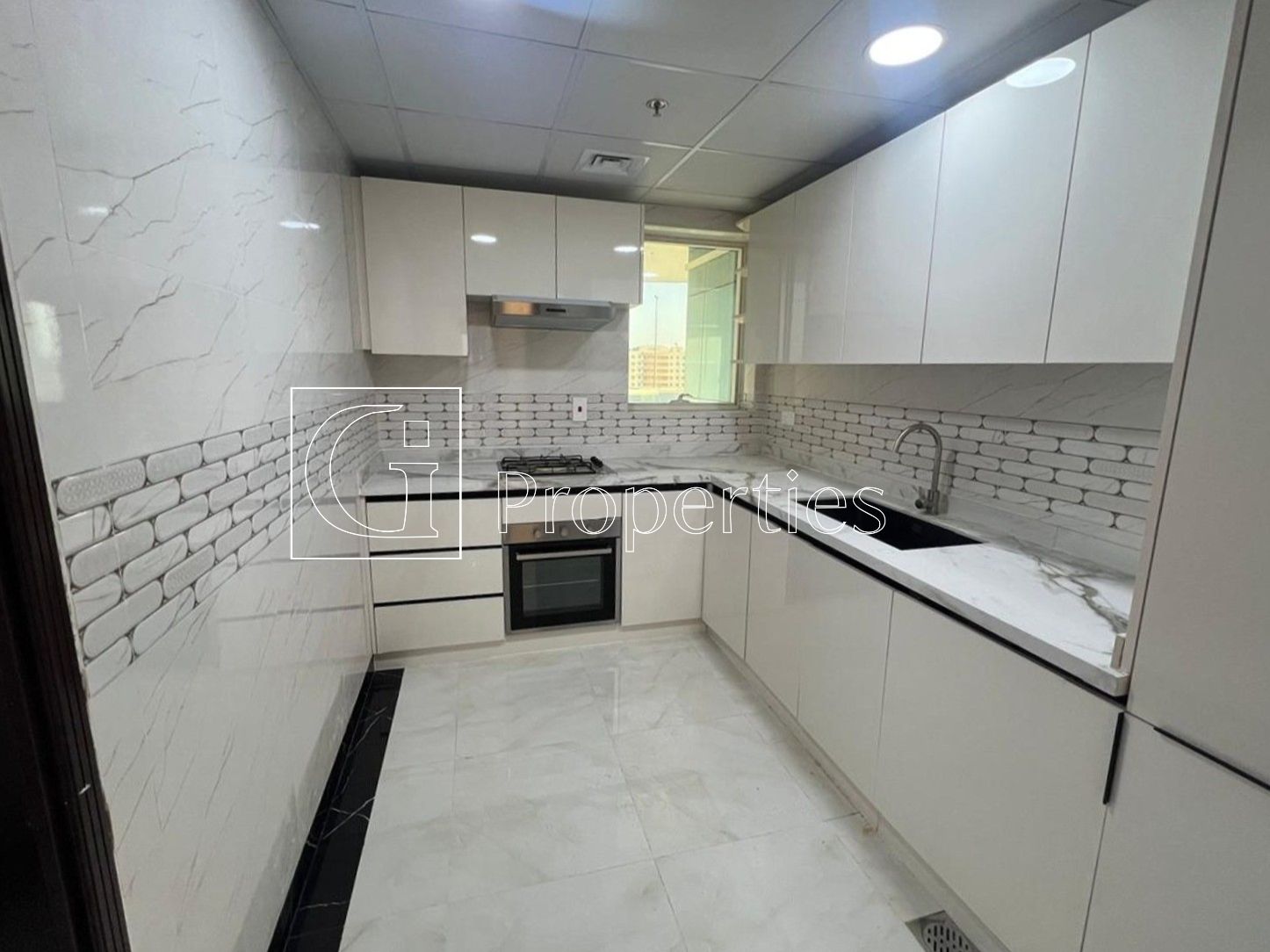 Spacious Layout | Upgraded | Near to Marina Walk - 5
