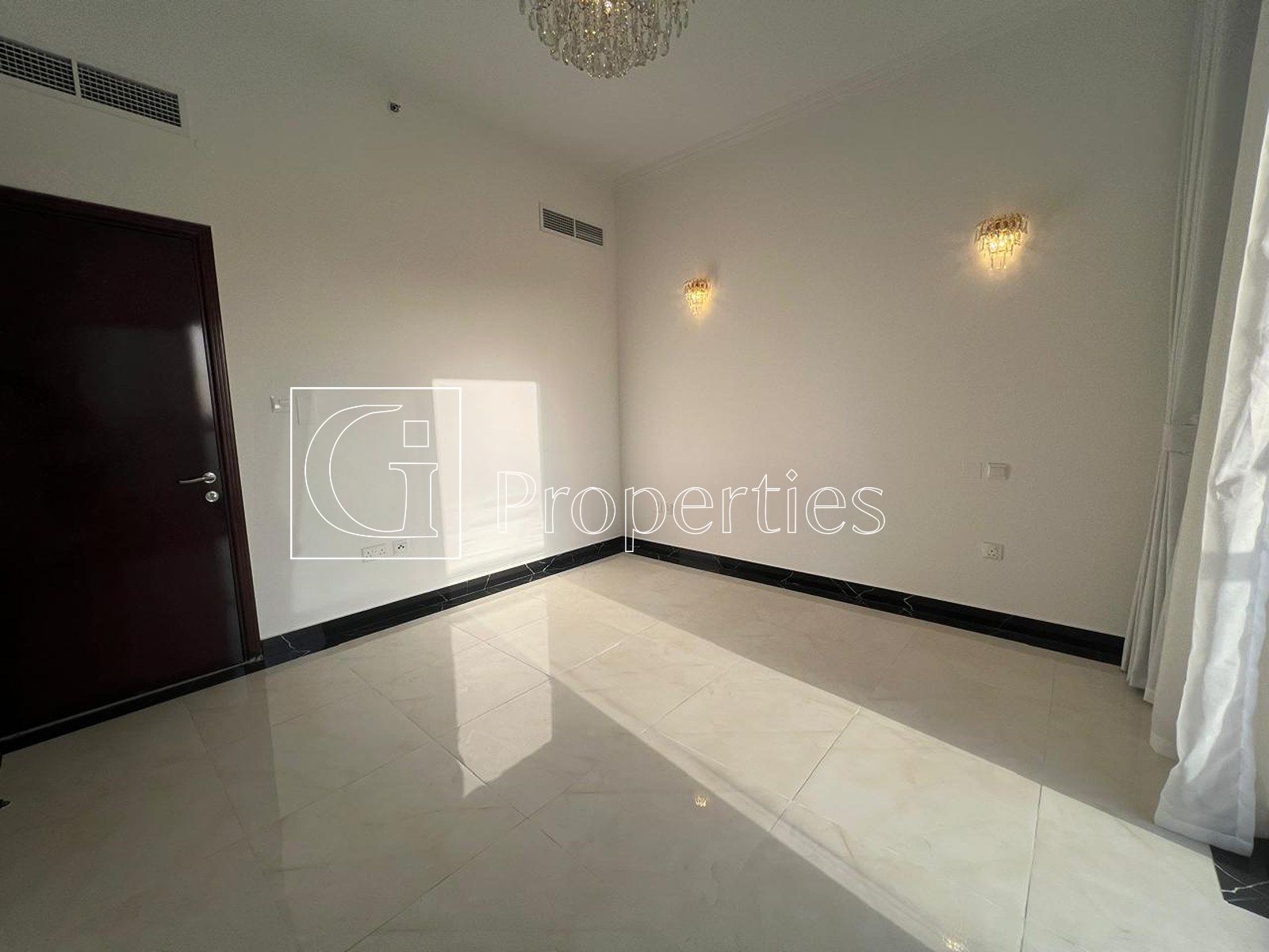 Spacious Layout | Upgraded | Near to Marina Walk - 7
