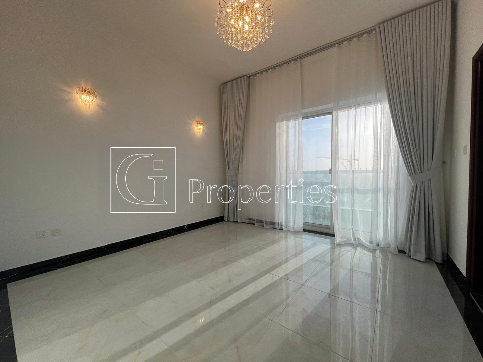 Spacious Layout | Upgraded | Near to Marina Walk - 11