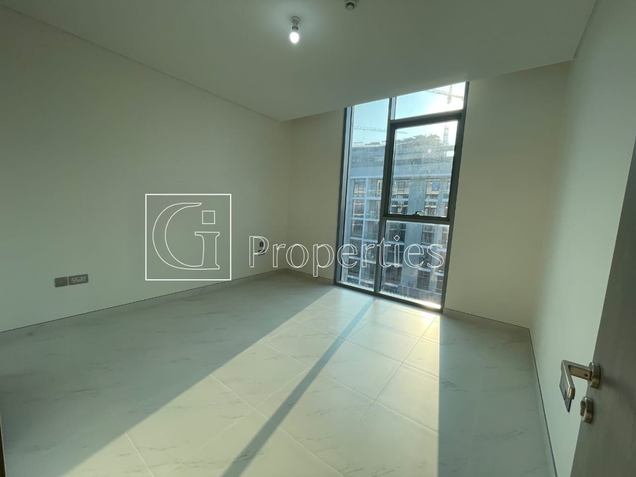 Lagoon View | Modern Layout | Negotiable - 2