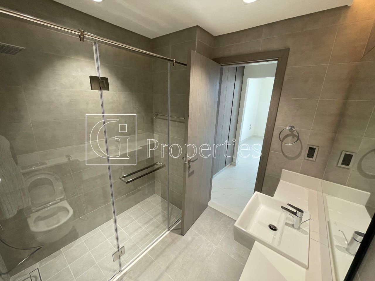 Lagoon View | Modern Layout | Negotiable - 8