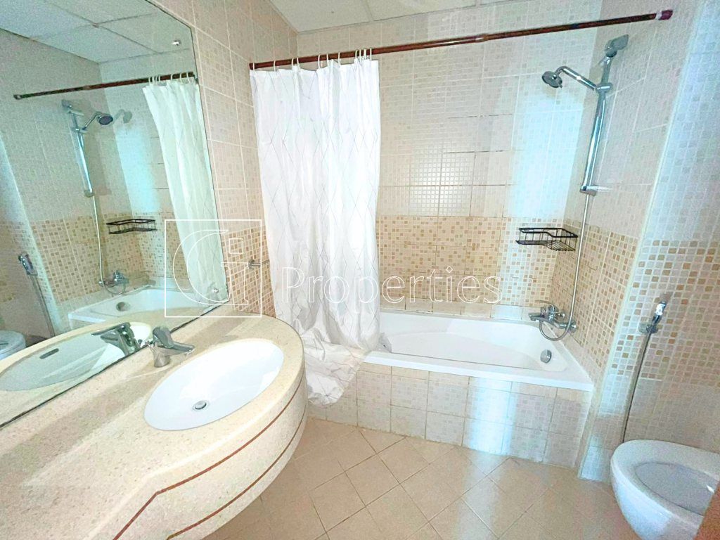 Ready to Move | Spacious | Near Tram | Negotiable - 12