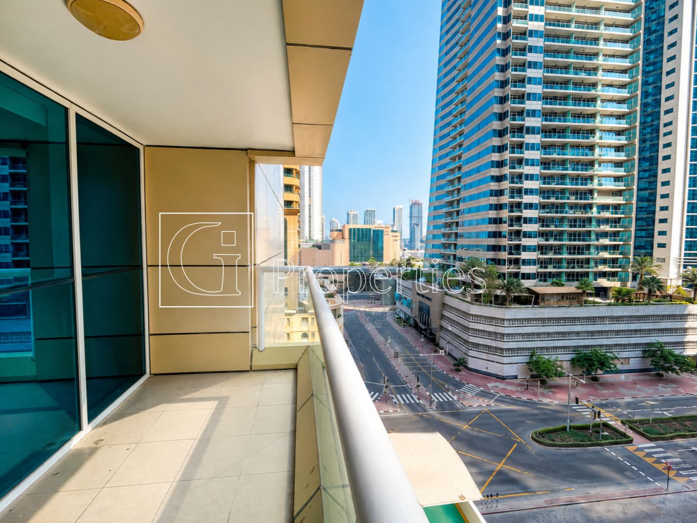 Ready to Move | Spacious | Near Tram | Negotiable - 14