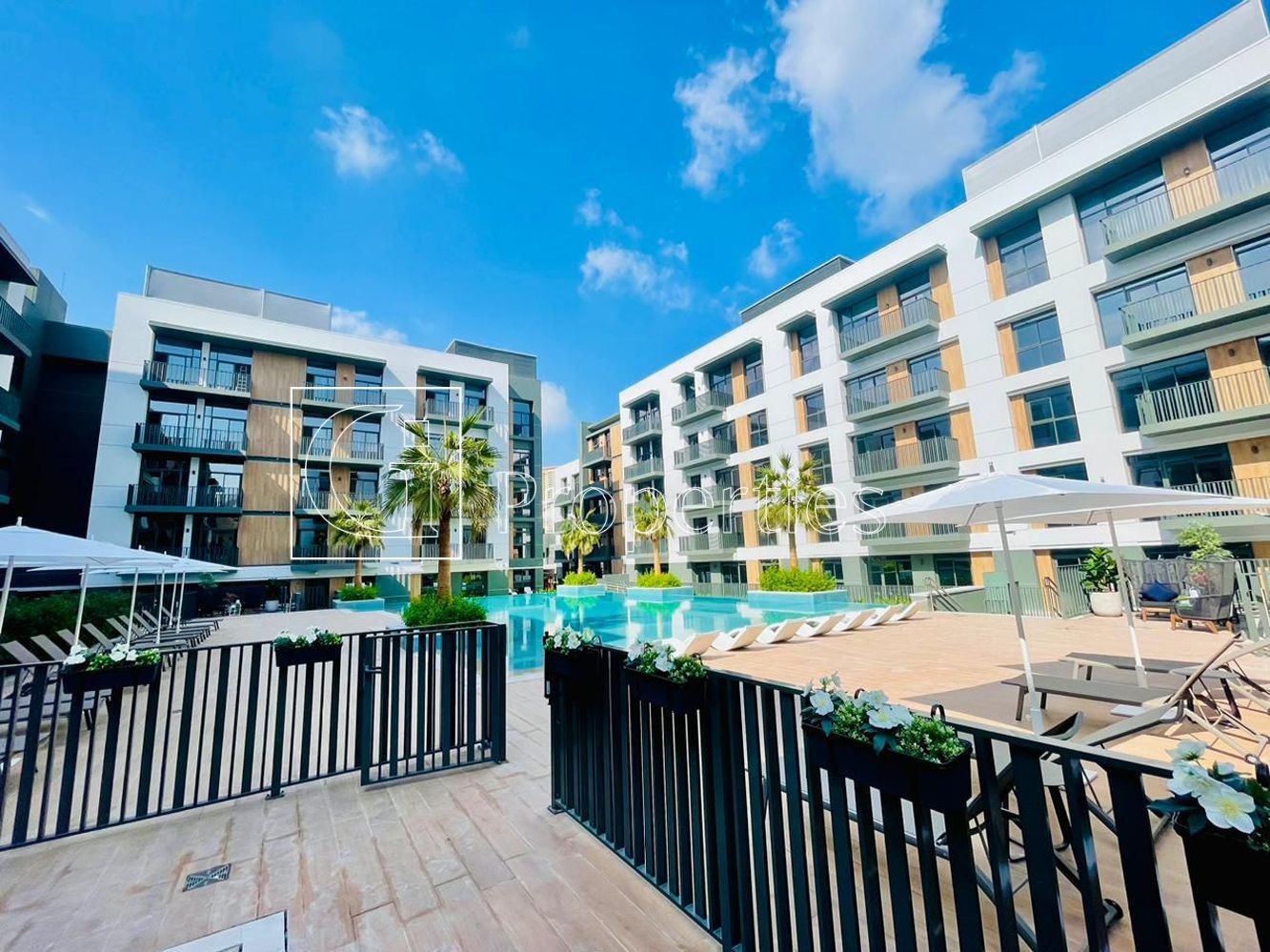 Pool-Facing 1BR | Prime Location | Best Price - 6