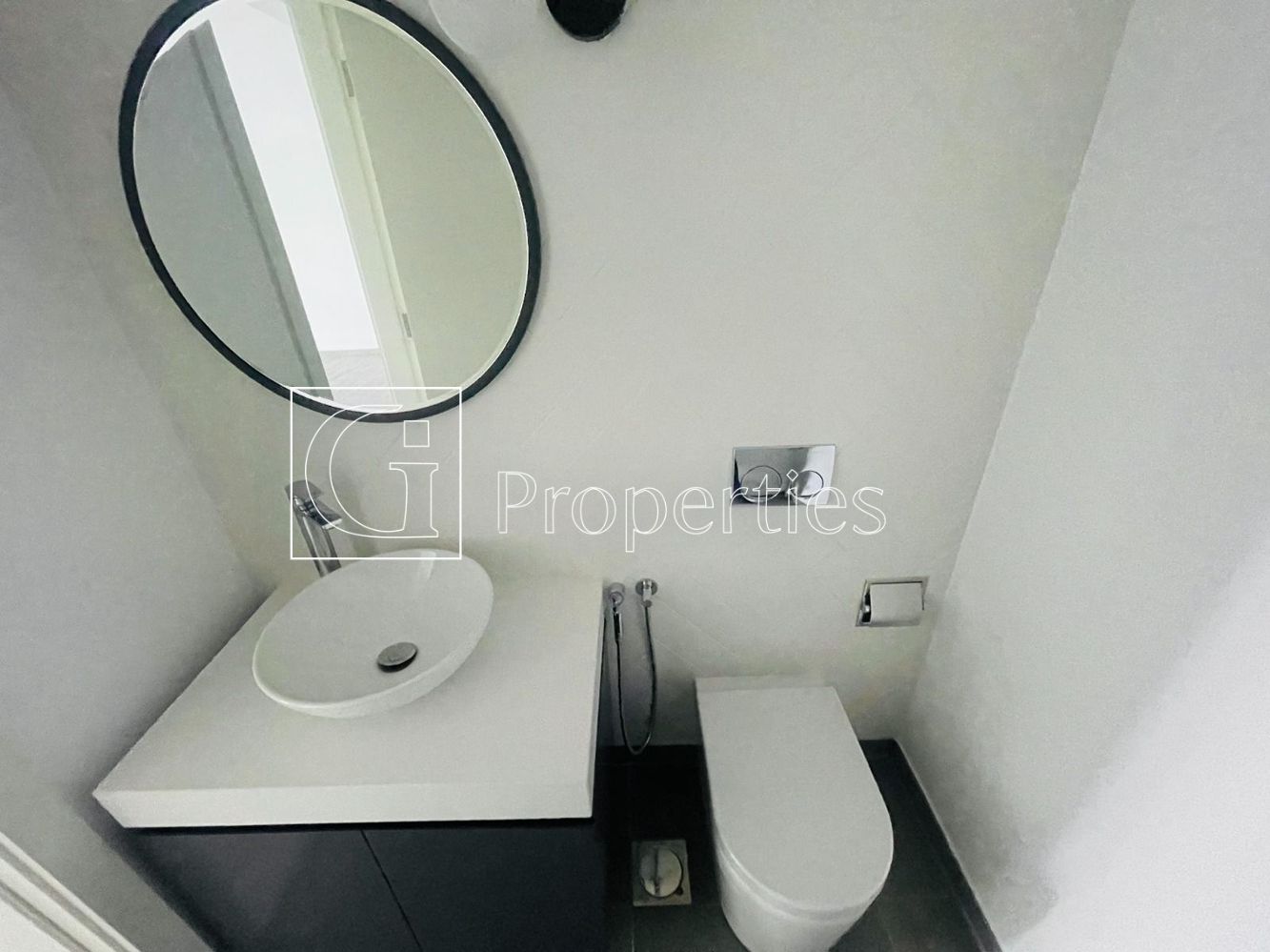 Pool-Facing 1BR | Prime Location | Best Price - 9