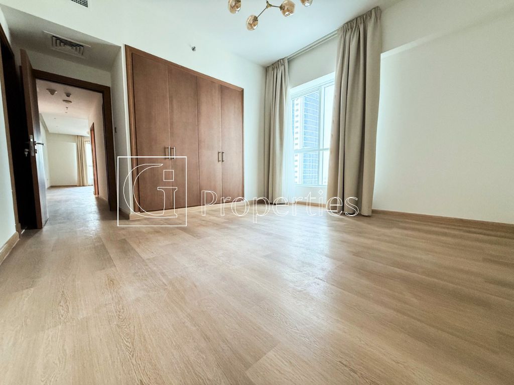 Vacant | Fitted Kitchen | Near Dubai Tram - 3