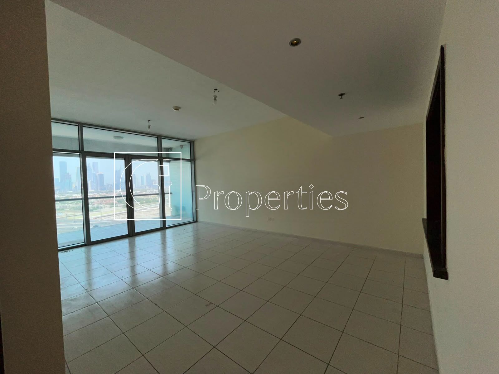 Stunning Canal View | Ready to Move In | Vacant - 4