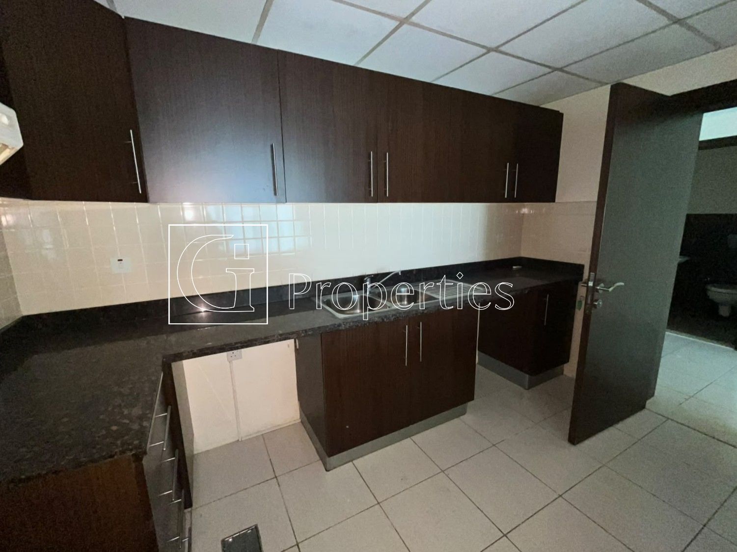 Stunning Canal View | Ready to Move In | Vacant - 11