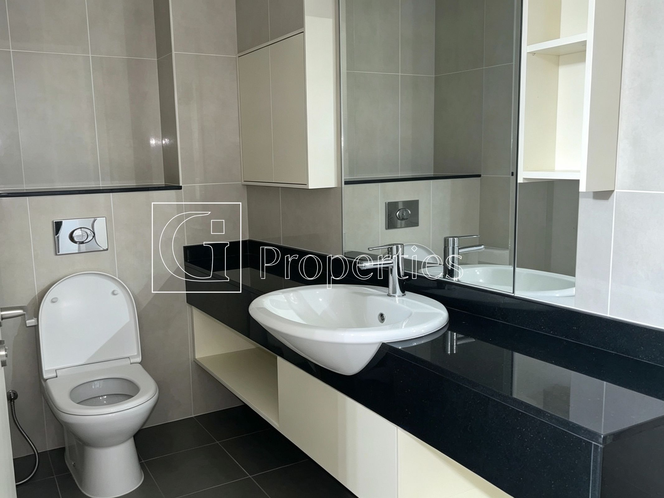 Fully Furnished | Vacant | Residential Unit - 10