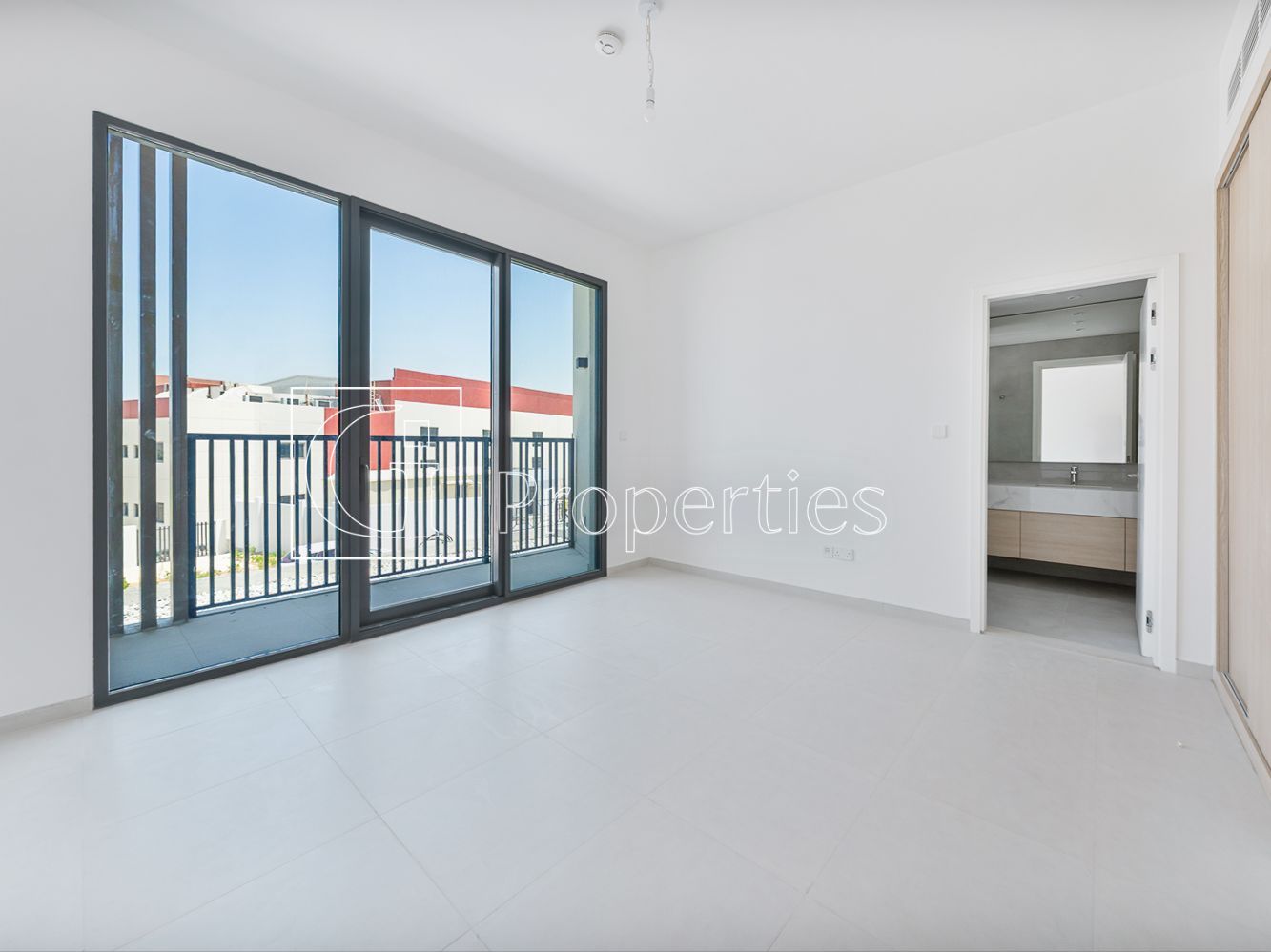 Single Row | Large Plot | Best Price - 11