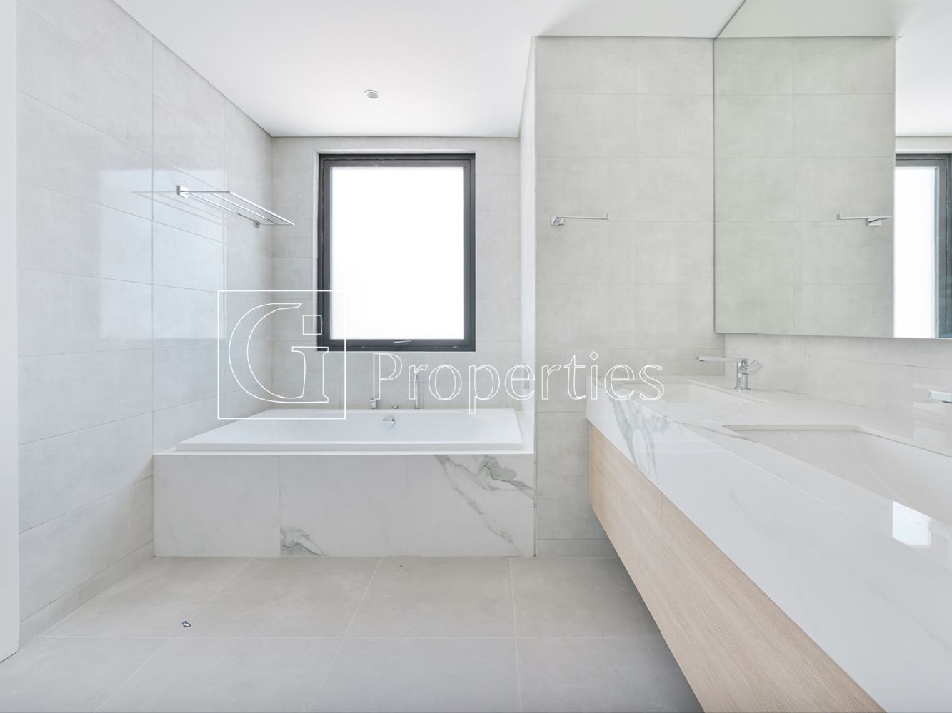 Single Row | Large Plot | Best Price - 23