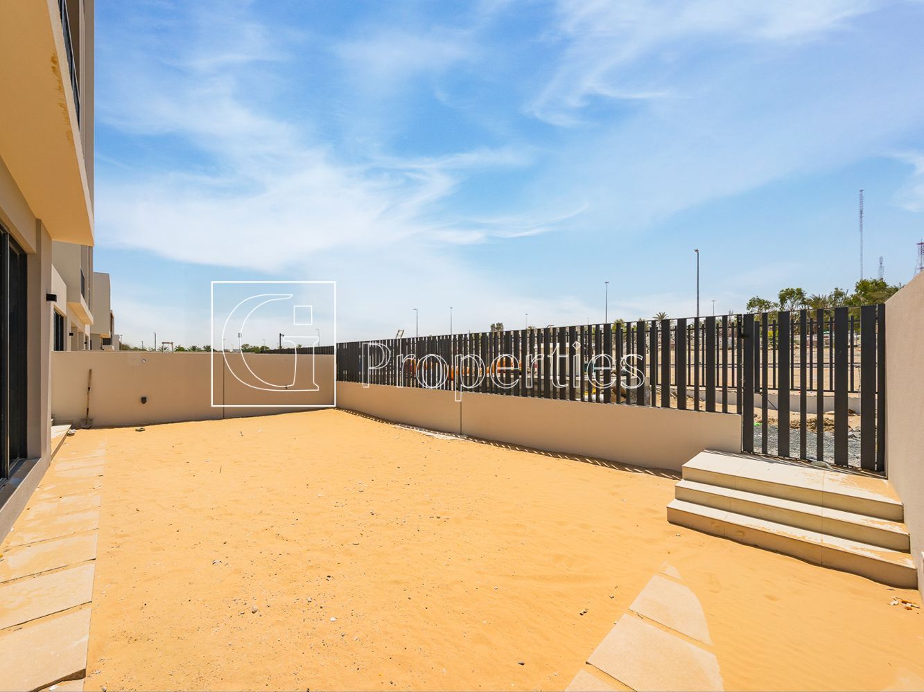 Single Row | Large Plot | Best Price - 37