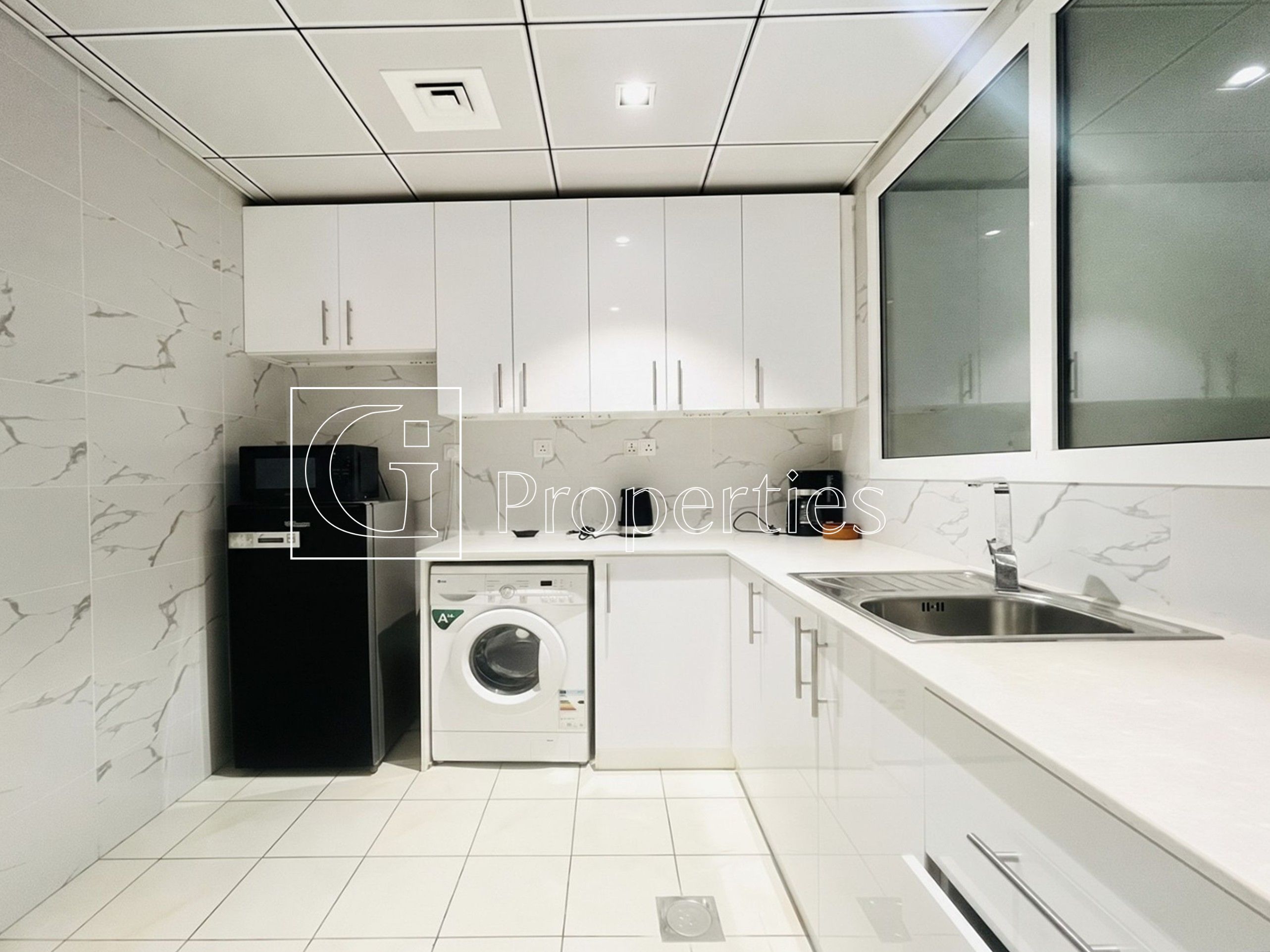 Furnished 1BR | High Floor| Vacant Soon - 6