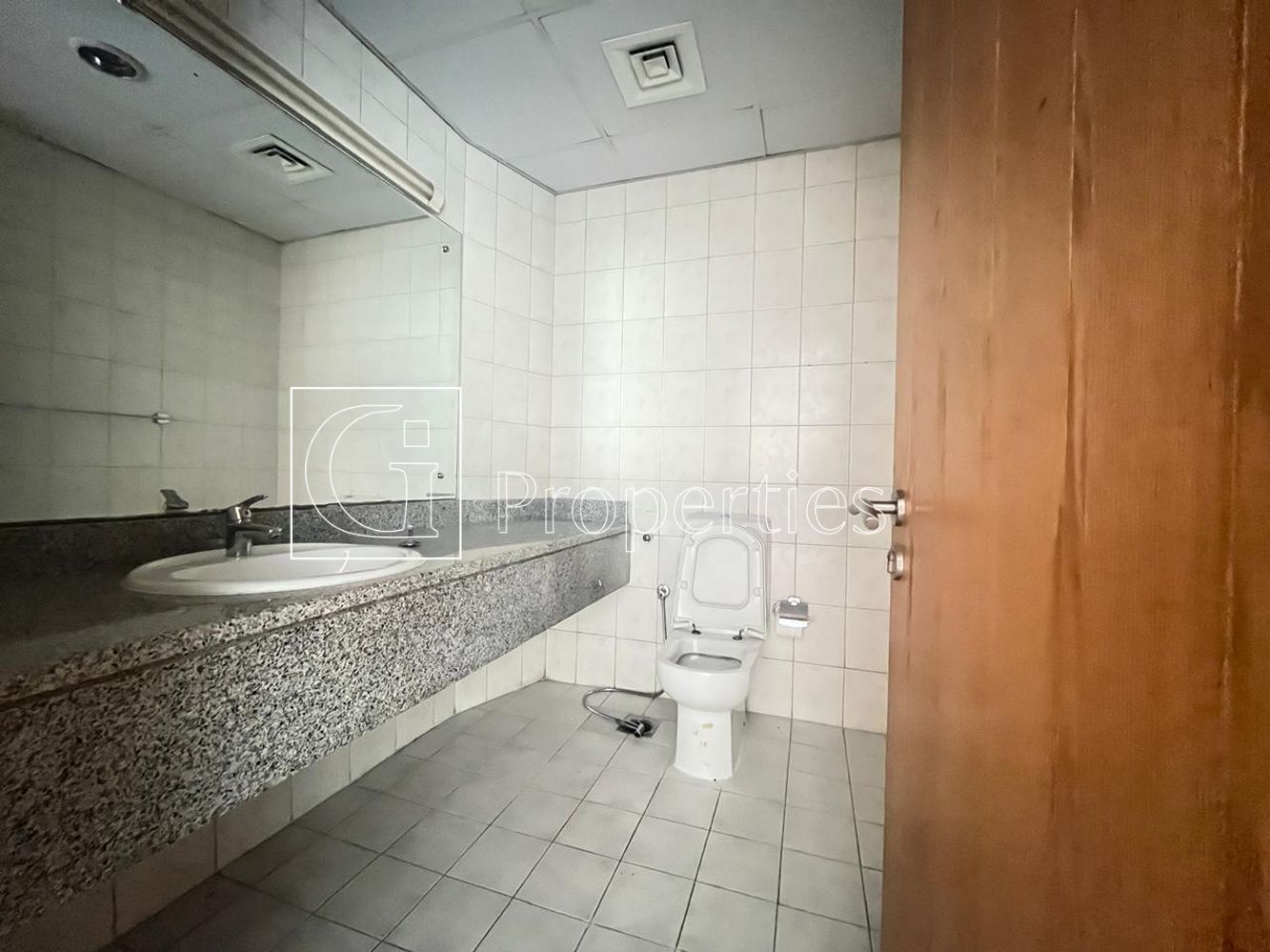 Unfurnished 1BD | Close to Metro | Vacant Soon - 10
