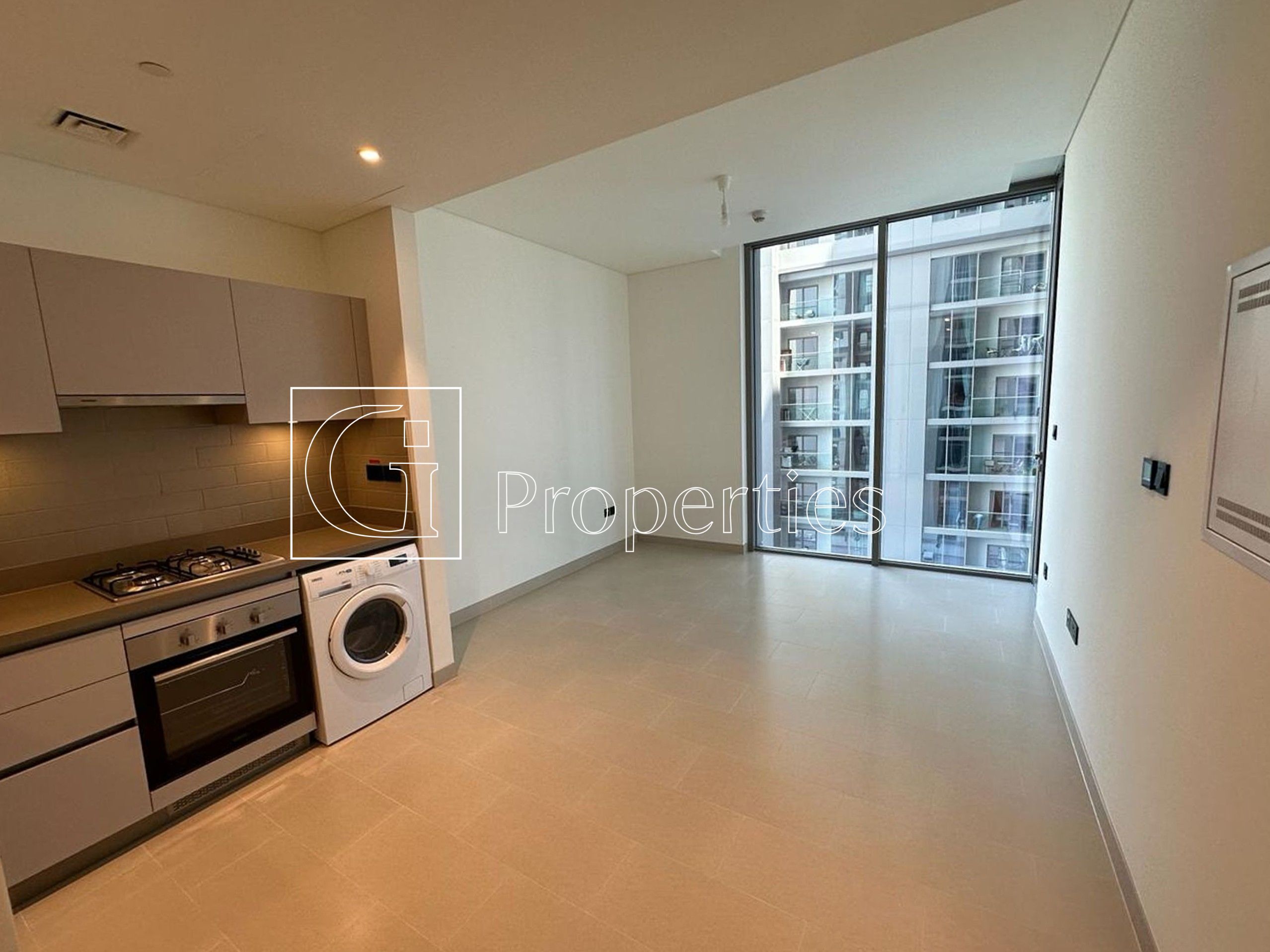 1BR | Pool & Burj View | Investor Deal - 6