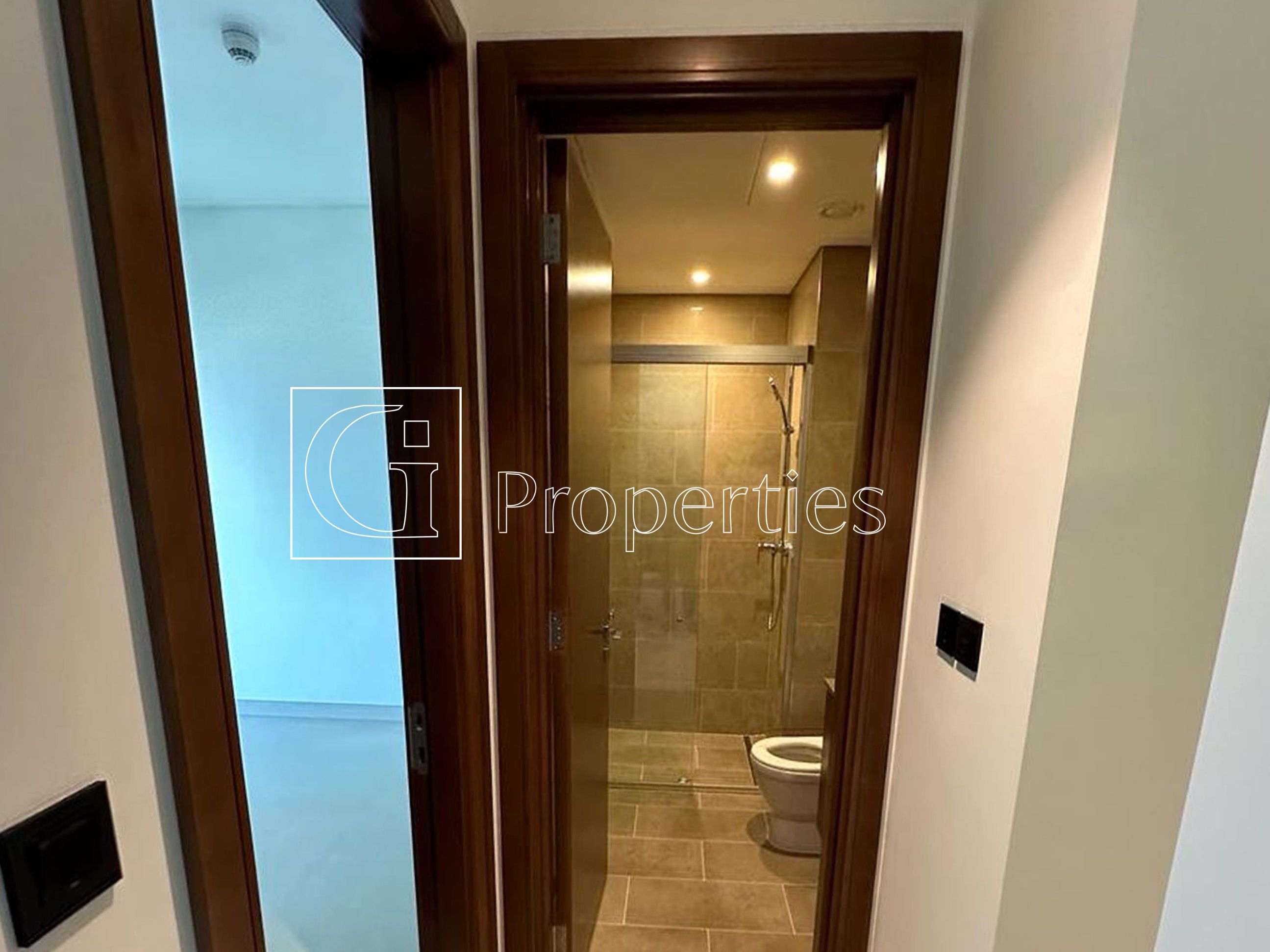 1BR | Pool & Burj View | Investor Deal - 12