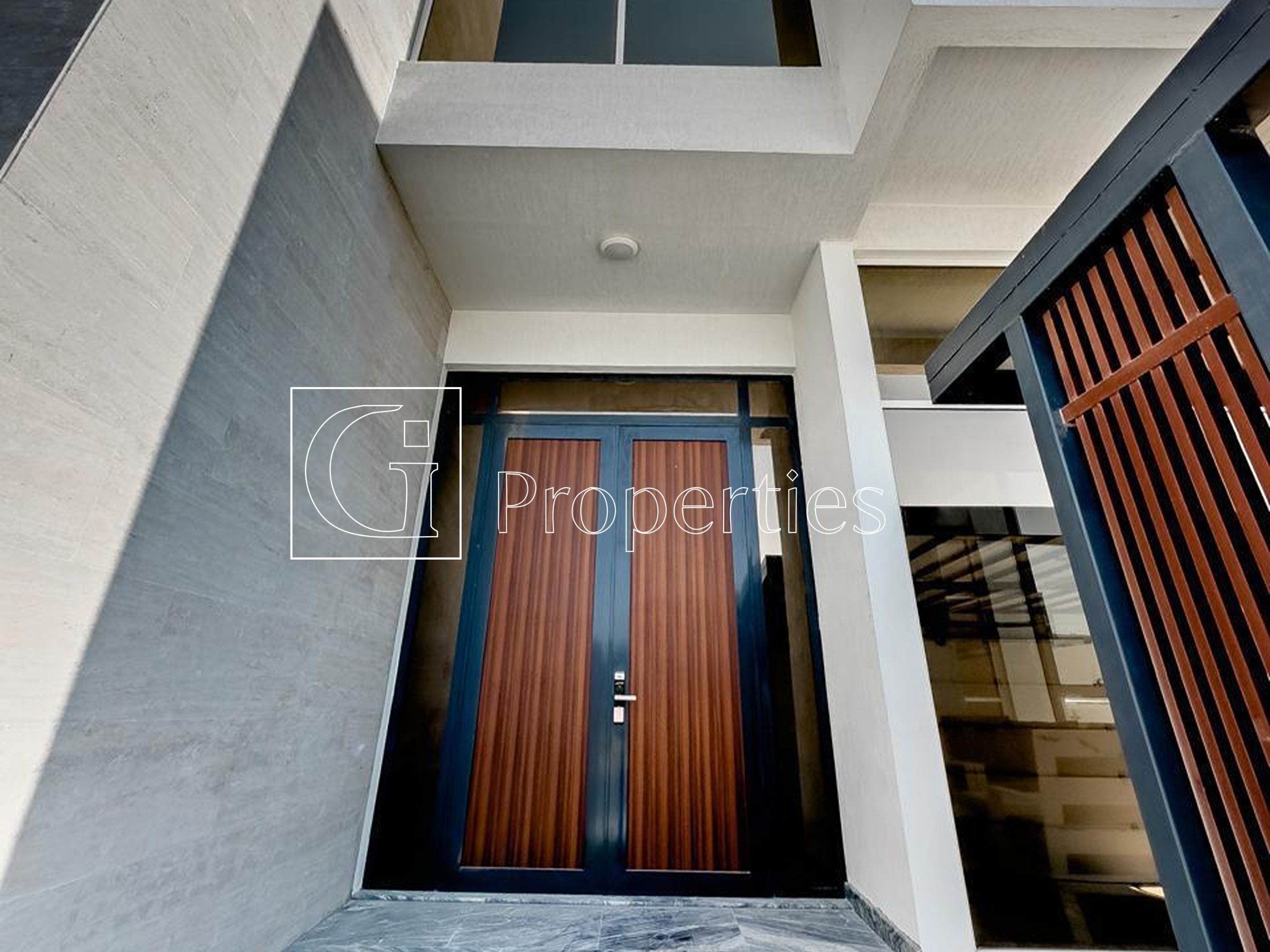 Modern 5BR Villa+Maid | Private Pool | Ready - 9