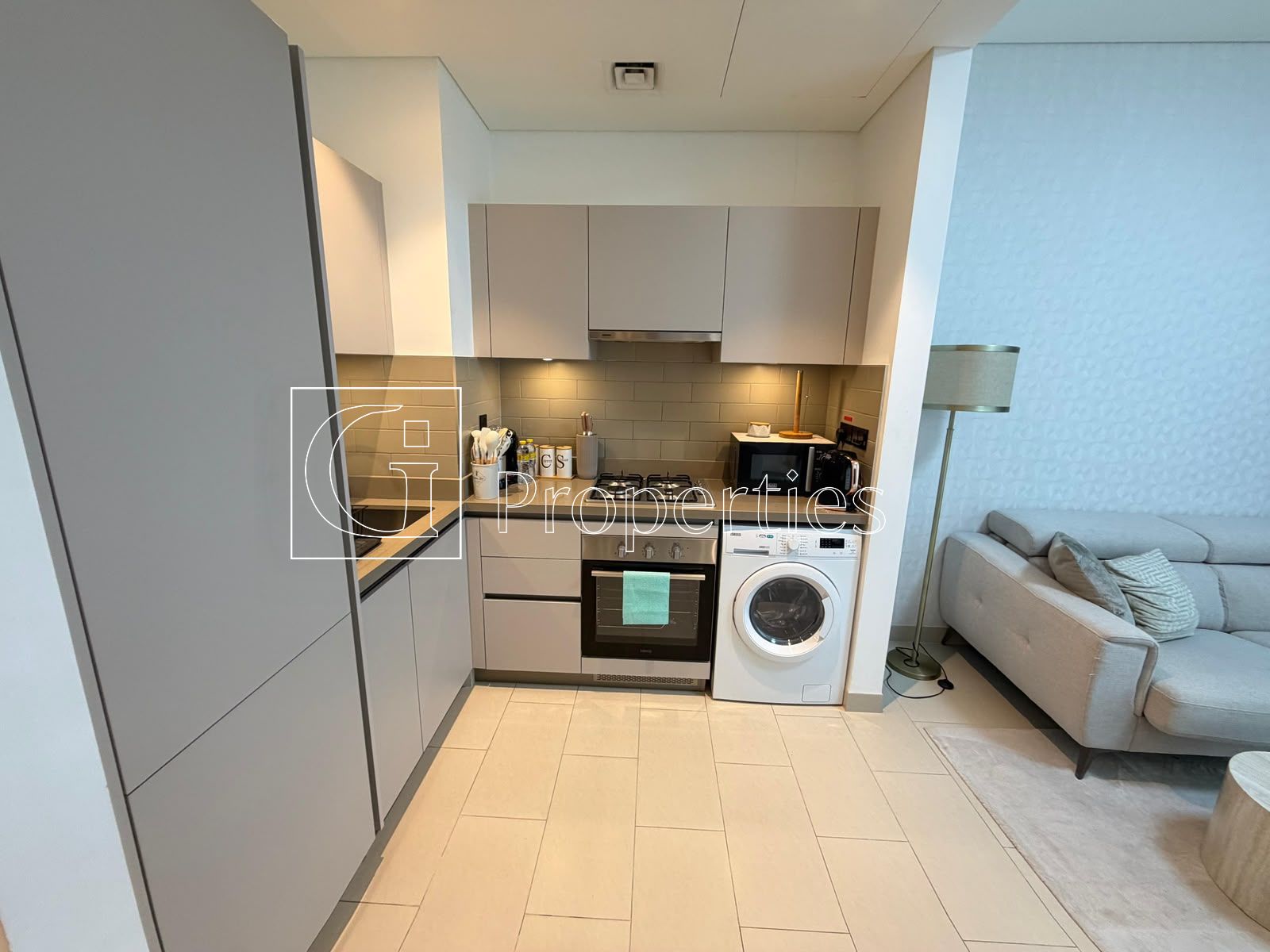 1bd Fully Furnished | Pool View | Ready - 7