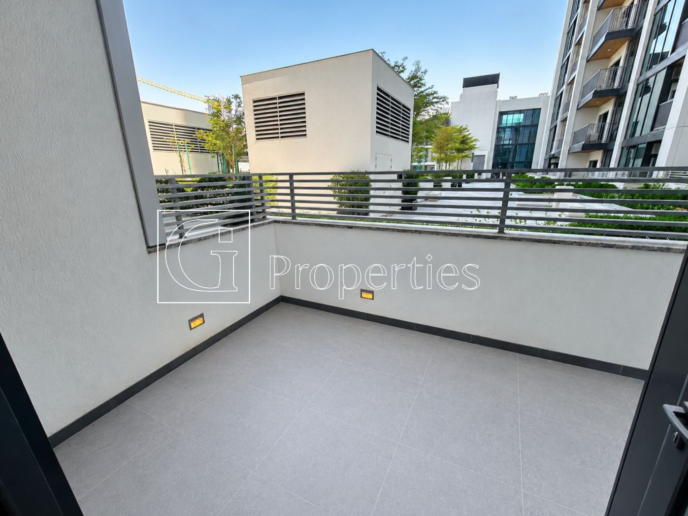 Fully Furnished | Direct Access to Pool | Spacious - 14