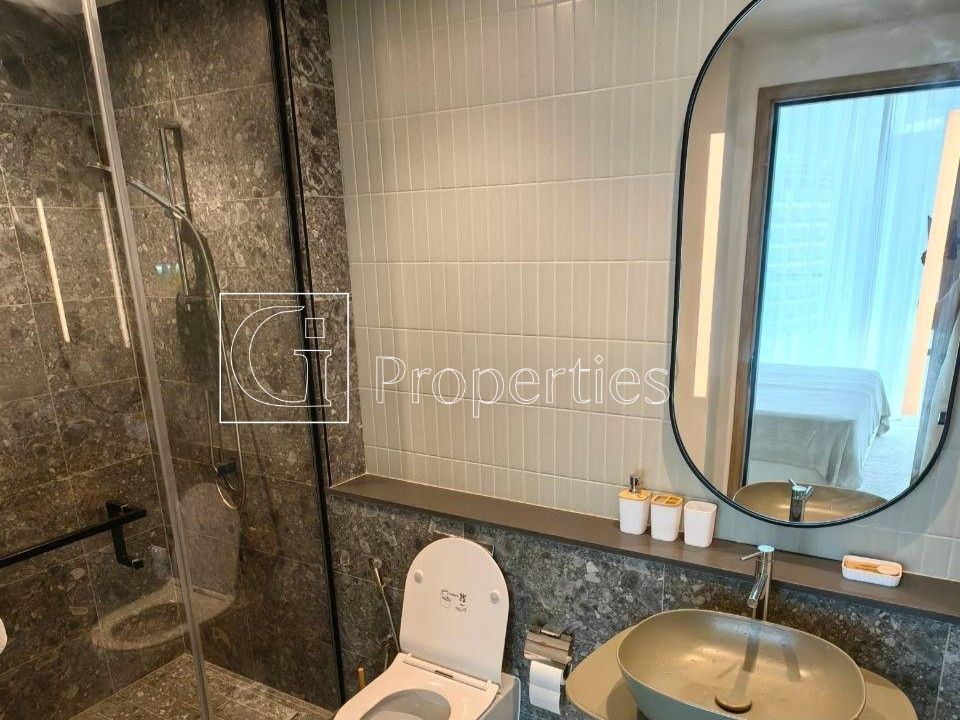 1bd | Fully Furnished | Burj View - 10