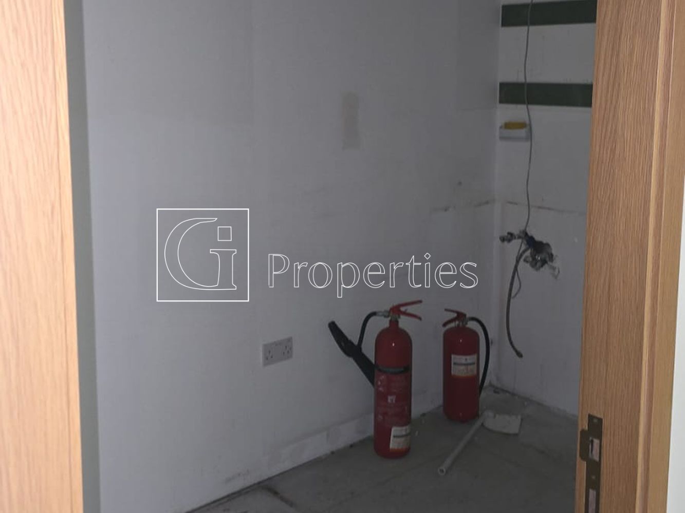 Retail | Vacant | Prime Location - 2
